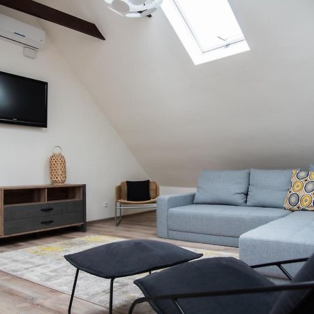 Apartman Veritas Mikulov Dış mekan fotoğraf