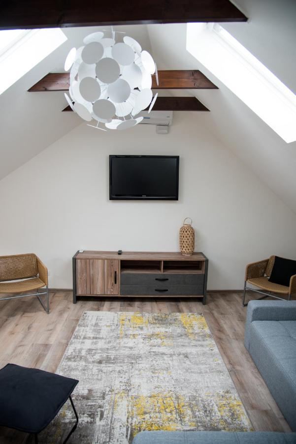 Apartman Veritas Mikulov Dış mekan fotoğraf